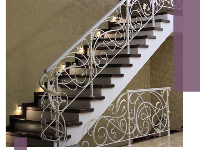 Кованые лестницы под ключ в Мончегорске — изготовление и монтаж