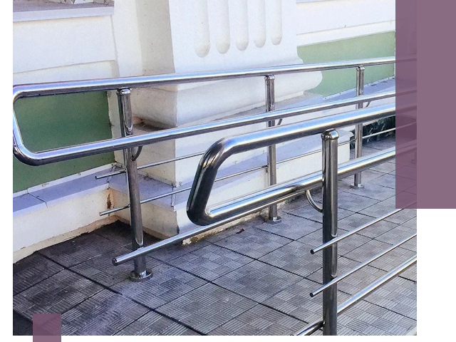 Ограждения пандусов из металла и нержавейки в Мончегорске