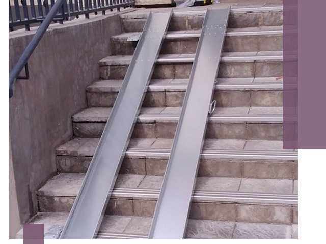 Демонтаж откидных пандусов профессионально в Мончегорске