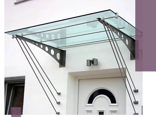 Козырьки над входом под ключ в Мончегорске — изготовление и монтаж