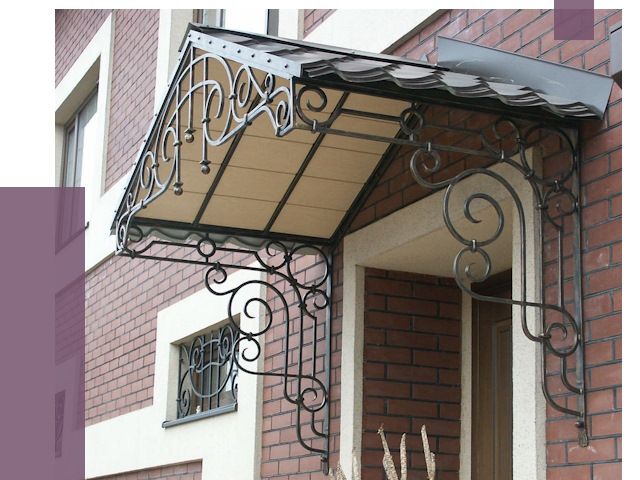 Двускатные козырьки в Мончегорске под ключ от 12625 руб.